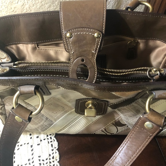 Coach Handbag Patchwork Turnlock Canvas Satchel/shoulder Bag/matching wallet - Picture 7 of 15